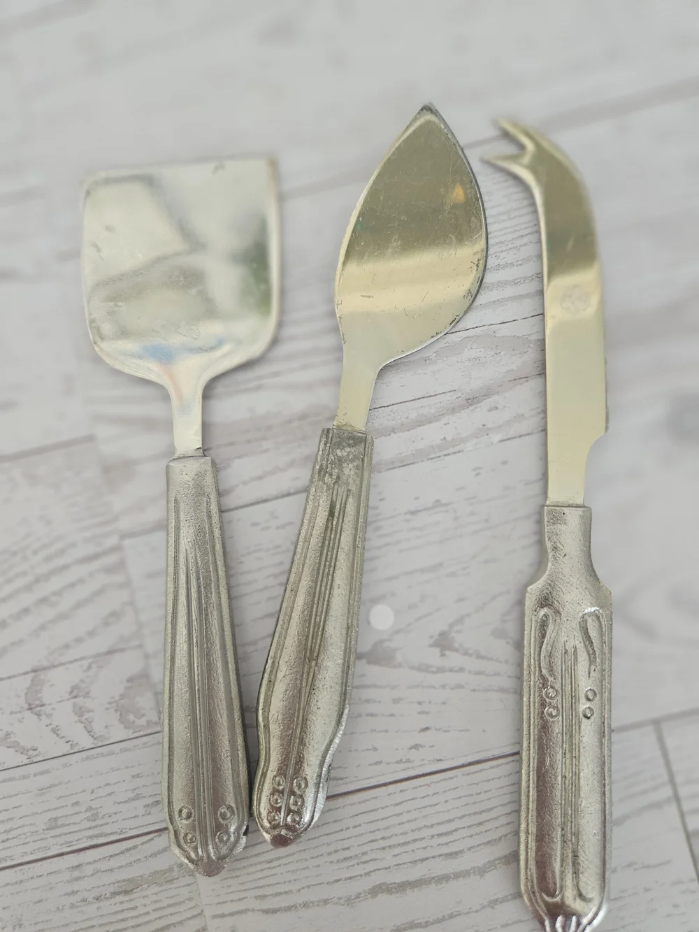 Anthropologie Savoie Cheese Knives Set of 3 – Hand-Stamped Brass, Vintage Style